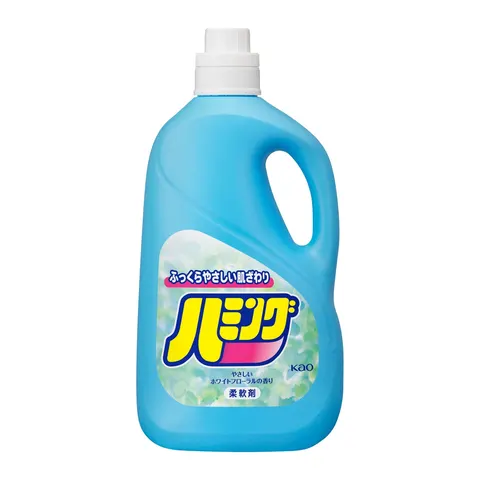 Антибактериальный кондиционер для белья, аромат цветов, Kao Humming Extra Large, 2500ml