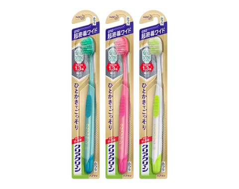 Kao Clear Clean Toothbrush Teeth Surface & Gap Wide Normal, 1 piece