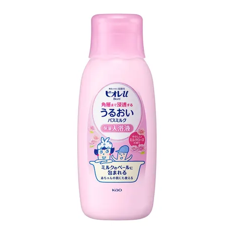 Молочко для принятия ванны (пена), аромат нежной розы, Kao Biore U Smooth Bath Milk for the Whole Family Milk Rose Scent, 600ml
